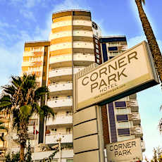 The Corner Park Hotel